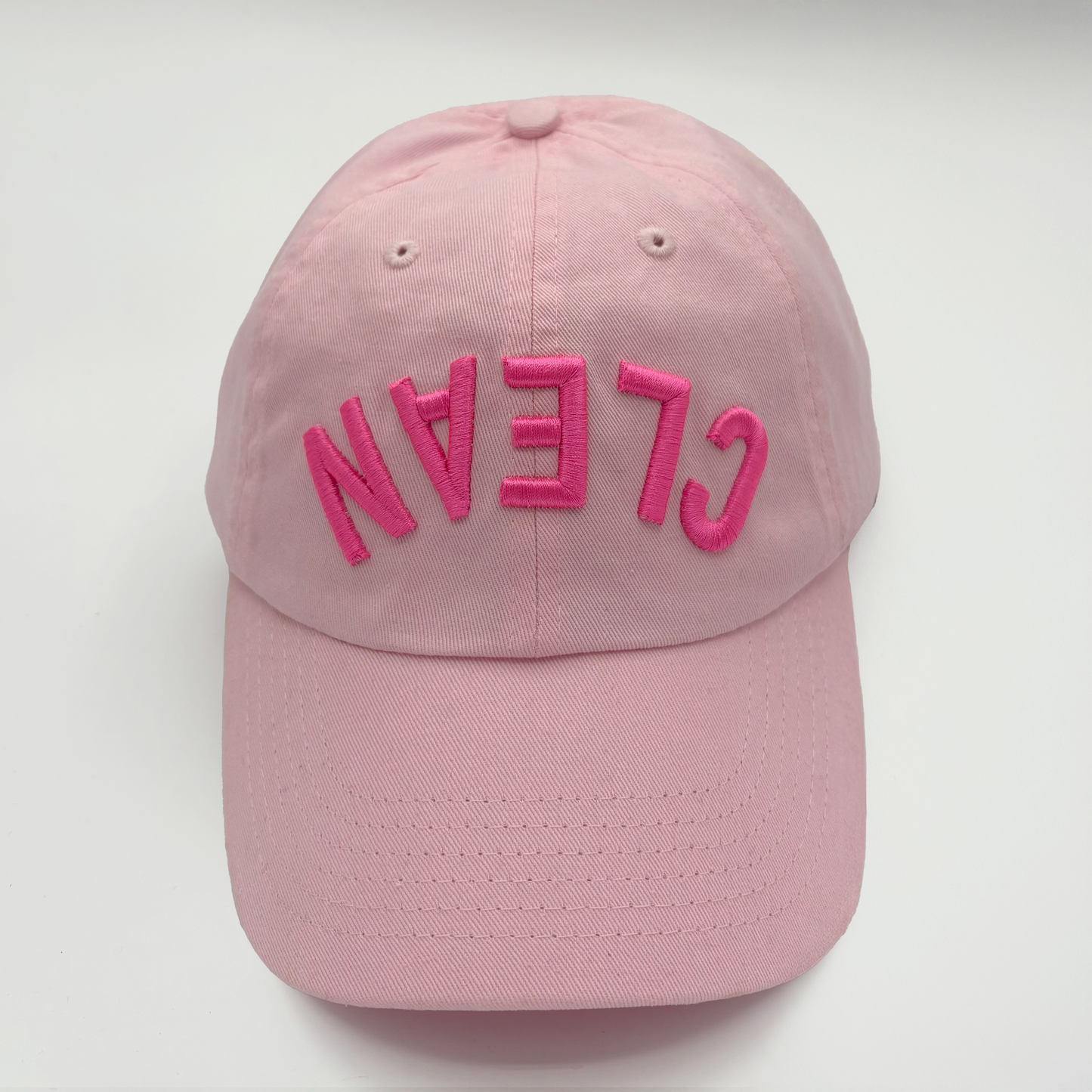 Monochrome Clean Hat